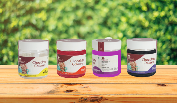 Oil based chocolate colours